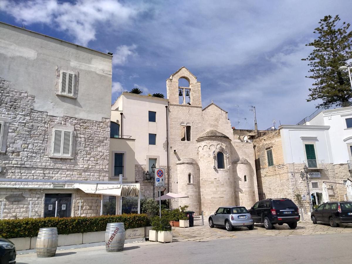 Monolocale Prezioso Villa Trani Exteriör bild