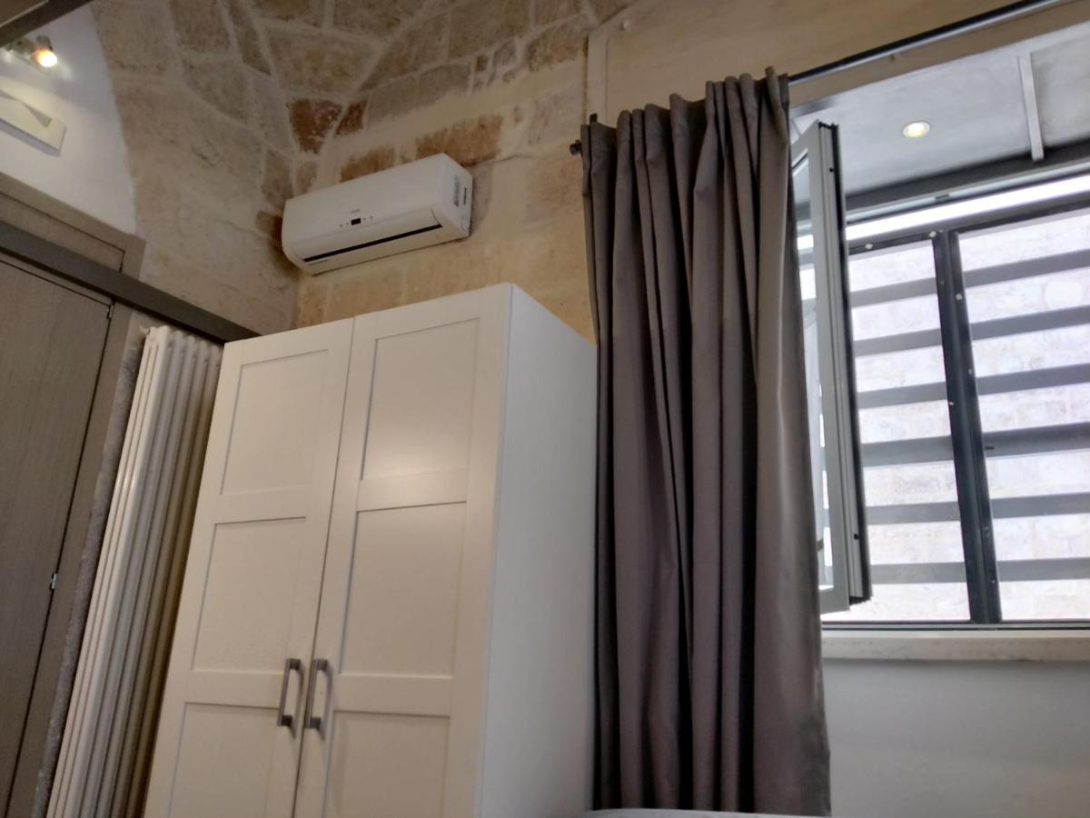 Monolocale Prezioso Villa Trani Exteriör bild